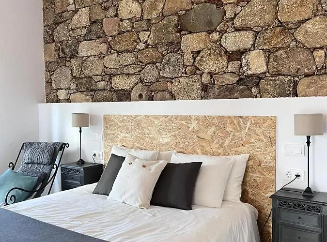 Quinta Da Pedrulha 公寓式酒店 3*